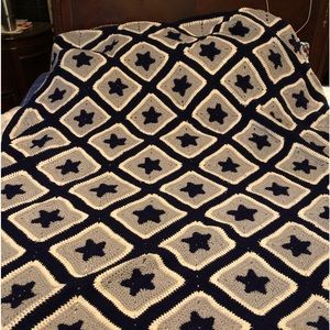 Knitted Dallas Cowboys Blanket